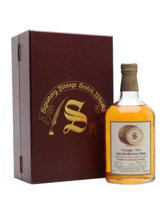 Laphroaig 1966 30 Year Old Signatory